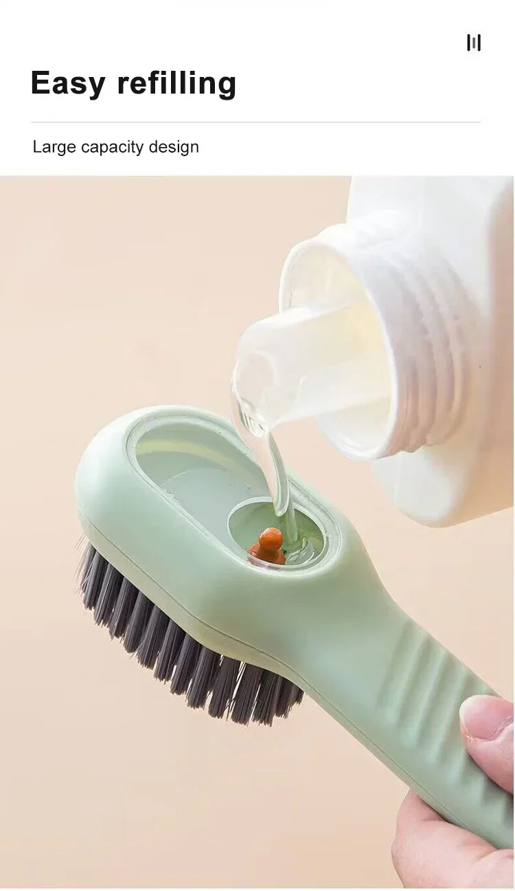 Brosse de nettoyage à réservoir