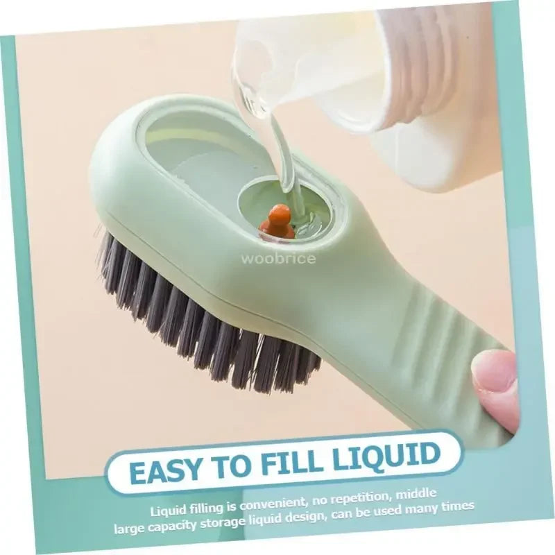 Brosse de nettoyage à réservoir